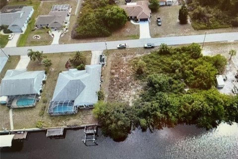 Land in Port Charlotte, Florida № 2109161