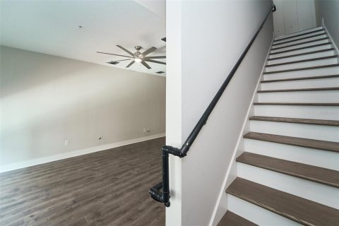 Adosado en venta en Saint Petersburg, Florida, 3 dormitorios, 184.69 m2 № 2277690 - foto 24