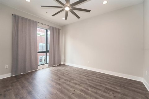 Adosado en venta en Saint Petersburg, Florida, 3 dormitorios, 184.69 m2 № 2277690 - foto 25