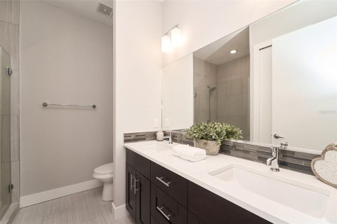 Adosado en venta en Saint Petersburg, Florida, 3 dormitorios, 184.69 m2 № 2277690 - foto 28
