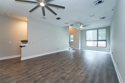 Adosado en venta en Saint Petersburg, Florida, 3 dormitorios, 184.69 m2 № 2277690 - foto 23