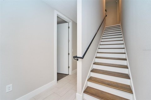 Adosado en venta en Saint Petersburg, Florida, 3 dormitorios, 184.69 m2 № 2277690 - foto 13