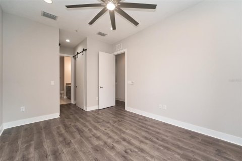 Adosado en venta en Saint Petersburg, Florida, 3 dormitorios, 184.69 m2 № 2277690 - foto 26