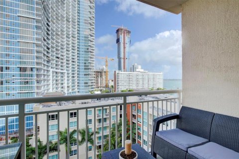 Condominio en venta en Miami, Florida, 2 dormitorios, 97.45 m2 № 2032875 - foto 23