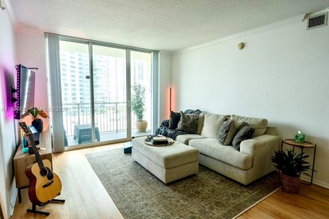 Condominio en venta en Miami, Florida, 2 dormitorios, 97.45 m2 № 2032875 - foto 7