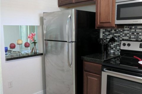 Copropriété à louer à Sunrise, Floride: 2 chambres, 78.97 m2 № 2390033 - photo 2