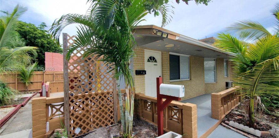 Villa ou maison à Lake Worth, Floride 1 chambre, 196.95 m2 № 2422469