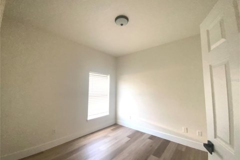 Villa ou maison à vendre à Kissimmee, Floride: 4 chambres, 179.86 m2 № 2418591 - photo 30