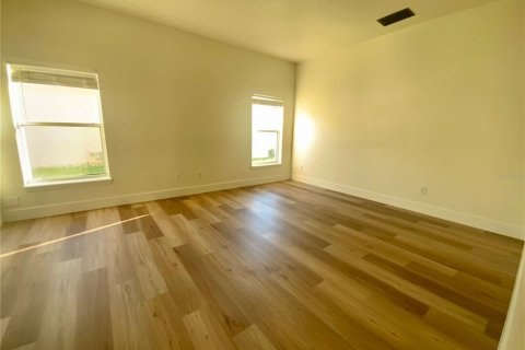 Villa ou maison à vendre à Kissimmee, Floride: 4 chambres, 179.86 m2 № 2418591 - photo 12