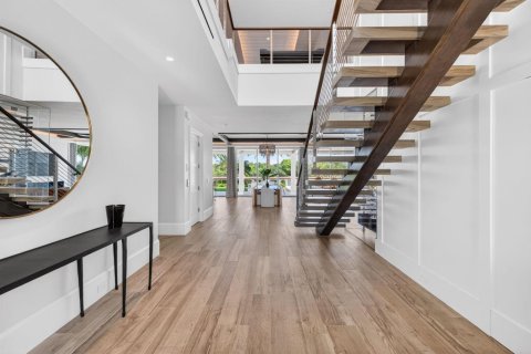 Casa en venta en Fort Lauderdale, Florida, 6 dormitorios, 570.33 m2 № 2265570 - foto 11