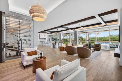 Casa en venta en Fort Lauderdale, Florida, 6 dormitorios, 570.33 m2 № 2265570 - foto 18