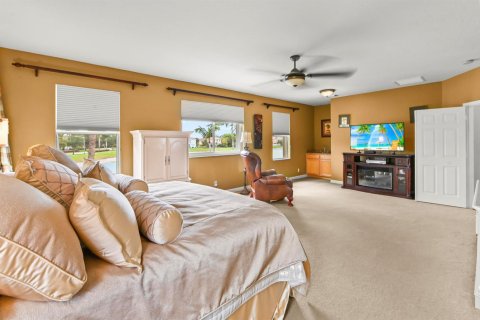 House in West Palm Beach, Florida 6 bedrooms, 360.83 sq.m. № 2180189 - photo 28