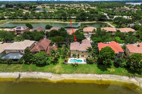 House in West Palm Beach, Florida 6 bedrooms, 360.83 sq.m. № 2180189 - photo 3