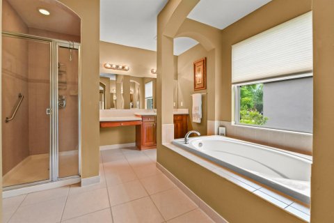 House in West Palm Beach, Florida 6 bedrooms, 360.83 sq.m. № 2180189 - photo 29