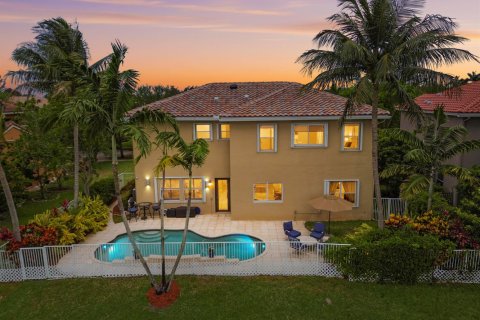 House in West Palm Beach, Florida 6 bedrooms, 360.83 sq.m. № 2180189 - photo 4