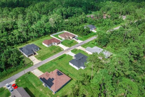 House in Sebring, Florida 3 bedrooms, 134.71 sq.m. № 2297076 - photo 5