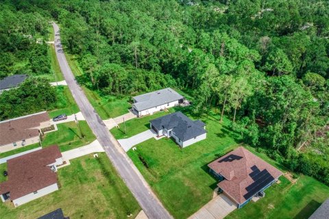 House in Sebring, Florida 3 bedrooms, 134.71 sq.m. № 2297076 - photo 4