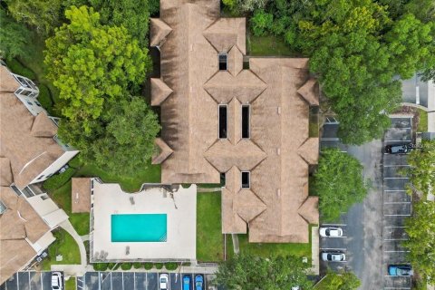 Condominio en alquiler en Gainesville, Florida, 4 dormitorios, 121.89 m2 № 1873628 - foto 2