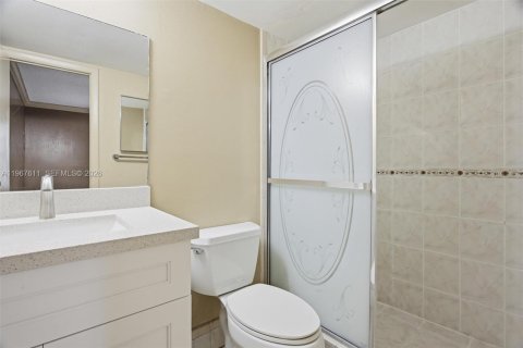Copropriété à vendre à Lauderhill, Floride: 2 chambres, 104.98 m2 № 2081426 - photo 16