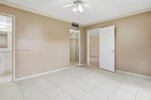 Copropriété à vendre à Lauderhill, Floride: 2 chambres, 104.98 m2 № 2081426 - photo 15
