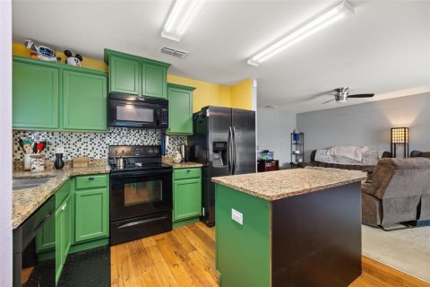 Villa ou maison à vendre à Haines City, Floride: 3 chambres, 128.48 m2 № 2267043 - photo 6