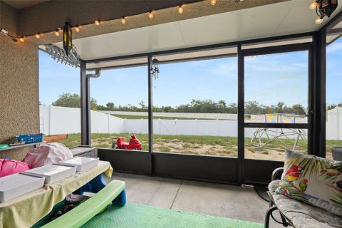 Villa ou maison à vendre à Haines City, Floride: 3 chambres, 128.48 m2 № 2267043 - photo 17