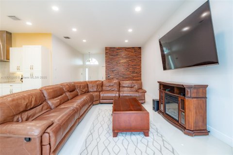 Casa en venta en Boca Raton, Florida, 3 dormitorios, 172.89 m2 № 1865249 - foto 11