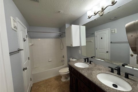 Condominio en alquiler en Maitland, Florida, 4 dormitorios, 158.58 m2 № 1783027 - foto 16