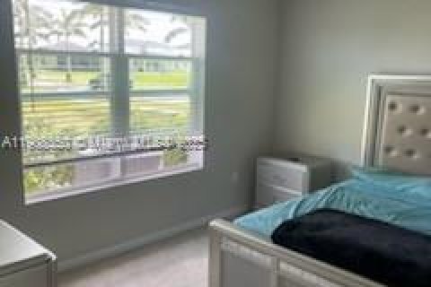 Casa en alquiler en Port St. Lucie, Florida, 3 dormitorios, 139.63 m2 № 2012712 - foto 11