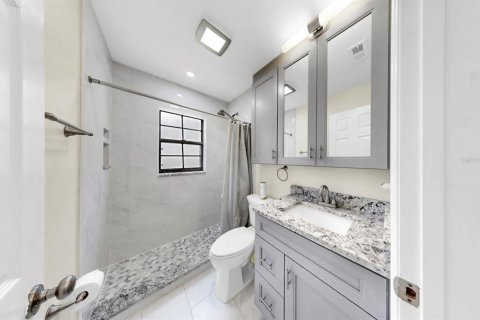 Casa en venta en Bradenton, Florida, 3 dormitorios, 171.5 m2 № 1744943 - foto 16