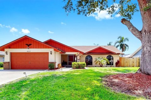 Casa en venta en Bradenton, Florida, 3 dormitorios, 171.5 m2 № 1744943 - foto 1