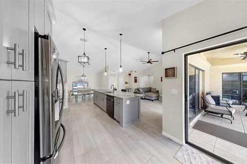 Casa en venta en Bradenton, Florida, 3 dormitorios, 171.5 m2 № 1744943 - foto 24