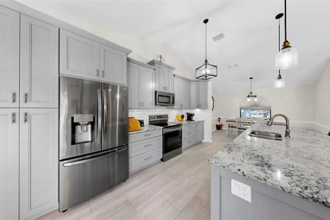 Casa en venta en Bradenton, Florida, 3 dormitorios, 171.5 m2 № 1744943 - foto 22
