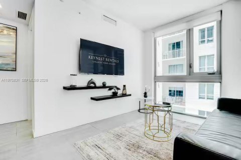 Condominio en venta en Miami, Florida, 1 dormitorio, 51 m2 № 2032881 - foto 3