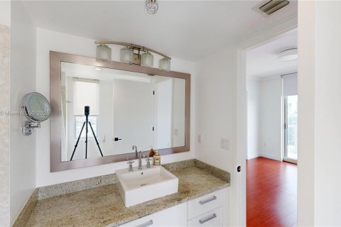 Copropriété à louer à Miami, Floride: 2 chambres, 112.6 m2 № 1855007 - photo 27