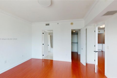 Copropriété à louer à Miami, Floride: 2 chambres, 112.6 m2 № 1855007 - photo 26