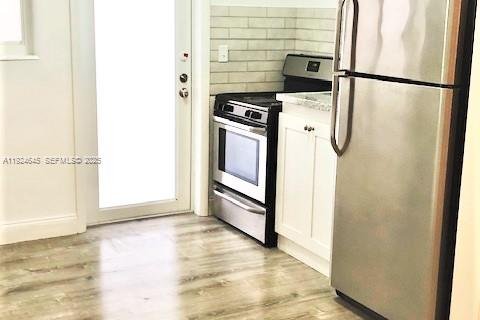 Снять в аренду квартиру в Майами-Бич, Флорида 1 спальня, 69.68м2, № 1982969 - фото 4