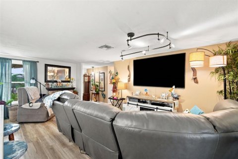 Villa ou maison à vendre à Hudson, Floride: 2 chambres, 97.08 m2 № 2259264 - photo 5