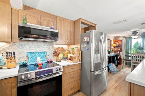 Villa ou maison à vendre à Hudson, Floride: 2 chambres, 97.08 m2 № 2259264 - photo 14