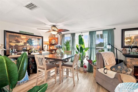 Villa ou maison à vendre à Hudson, Floride: 2 chambres, 97.08 m2 № 2259264 - photo 17