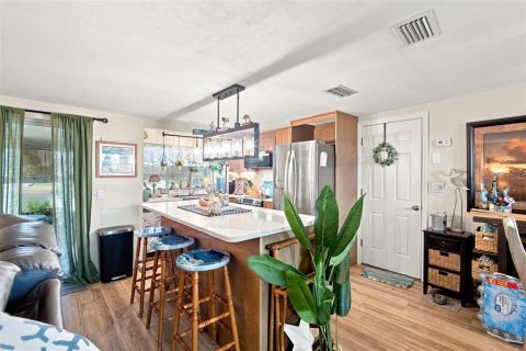 Villa ou maison à vendre à Hudson, Floride: 2 chambres, 97.08 m2 № 2259264 - photo 4