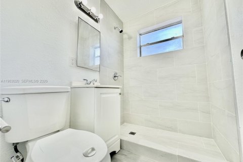 Villa ou maison à louer à West Park, Floride: 3 chambres, 117.99 m2 № 2023848 - photo 26