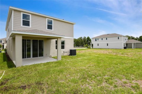 House in Dundee, Florida 4 bedrooms, 224.27 sq.m. № 1636109 - photo 20