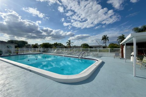 Copropriété à vendre à Pinellas Park, Floride: 2 chambres, 88.26 m2 № 2212327 - photo 22