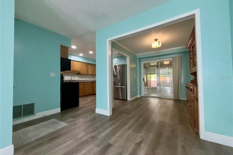 Copropriété à vendre à Pinellas Park, Floride: 2 chambres, 88.26 m2 № 2212327 - photo 4