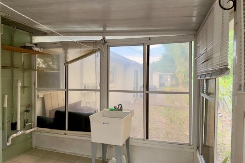 Copropriété à vendre à Pinellas Park, Floride: 2 chambres, 88.26 m2 № 2212327 - photo 18