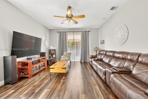 Villa ou maison à vendre à Davie, Floride: 3 chambres, 152.27 m2 № 1921083 - photo 21