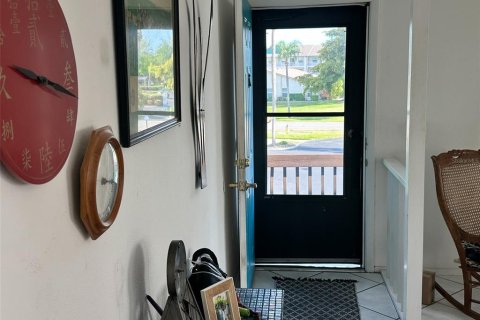 Купить кондоминиум в Брейдентон, Флорида 9 комнат, 104.98м2, № 2214882 - фото 4