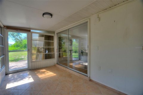 Condo in Venice, Florida, 2 bedrooms  № 1866640 - photo 24