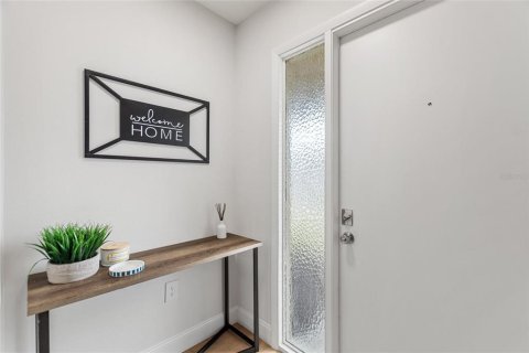 Condo in Venice, Florida, 2 bedrooms  № 1866640 - photo 5